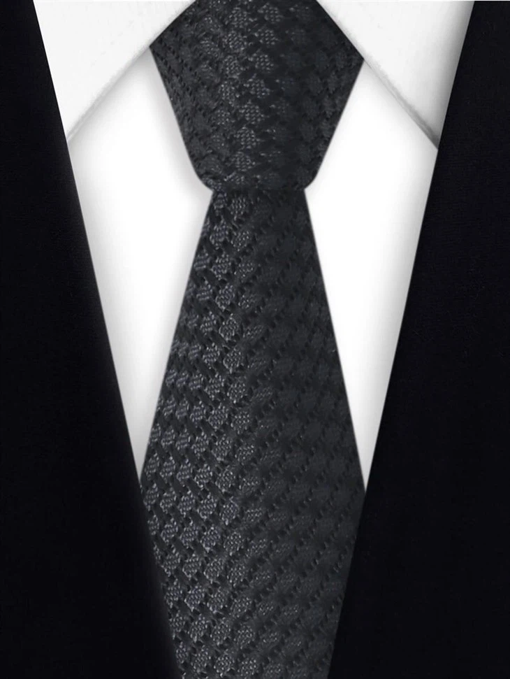 گرے گریناڈائن ٹائی